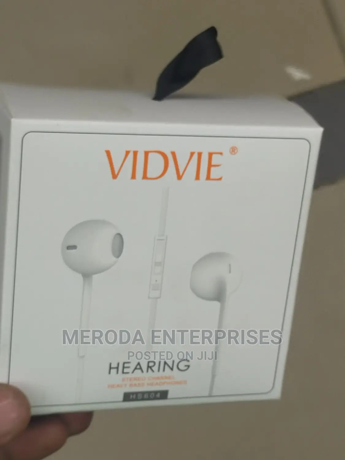 Hs604 Wired Earphones