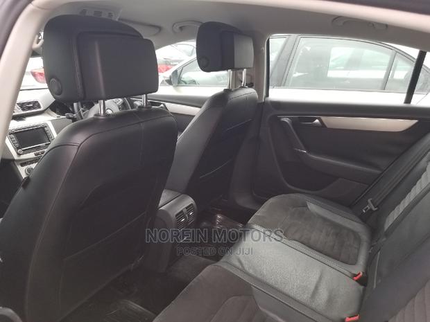 Volkswagen Passat 2014 Blue - thumbnail 8