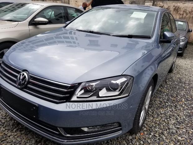 Volkswagen Passat 2014 Blue - thumbnail 2