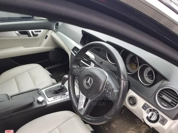 Mercedes-Benz C200 2015 Blue - thumbnail 5