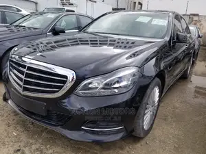Mercedes-Benz E250 SV Premium 2014 Black