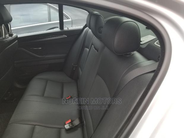 BMW 520i 2014 Silver - thumbnail 7