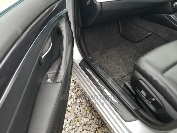 BMW 520i 2014 Silver - thumbnail 9