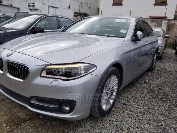 BMW 520i 2014 Silver - thumbnail 3