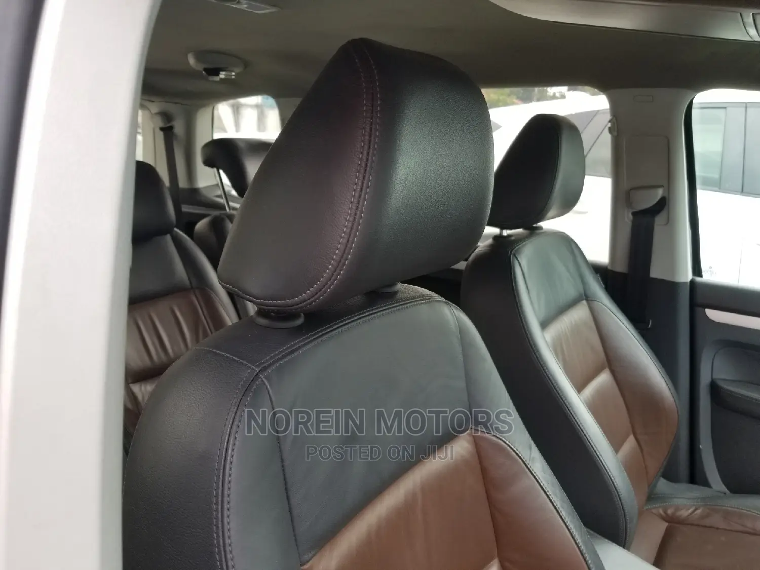 Volkswagen Touran 2014 Black