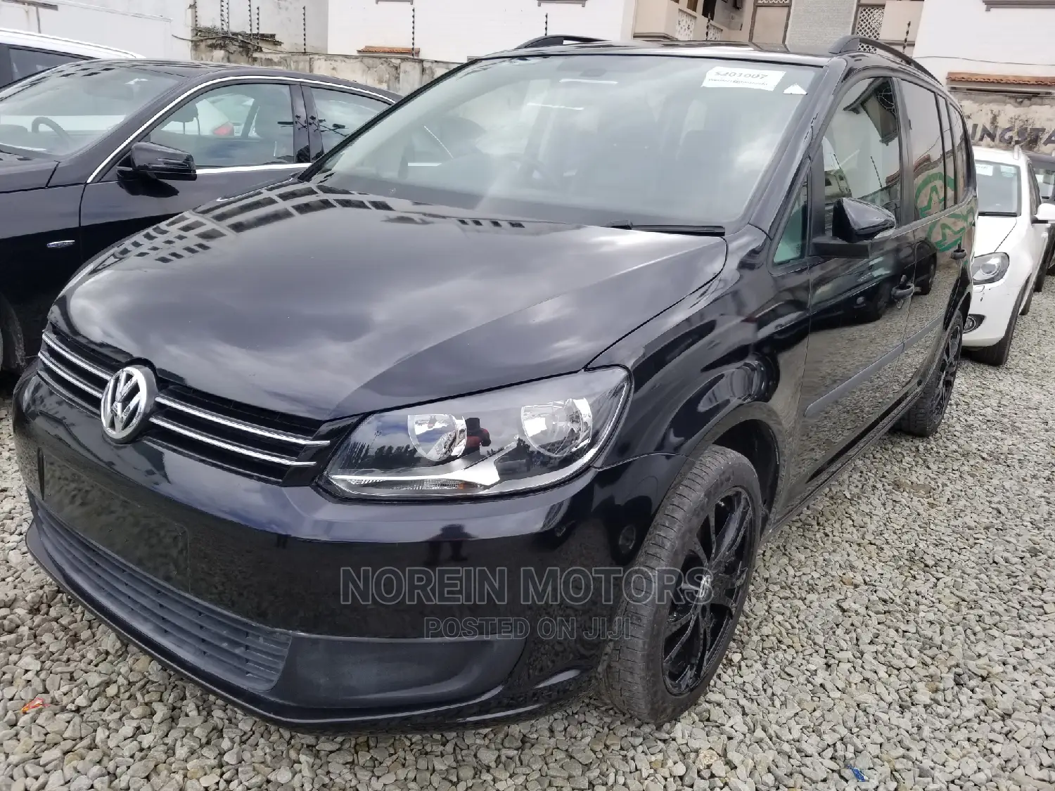 Volkswagen Touran 2014 Black