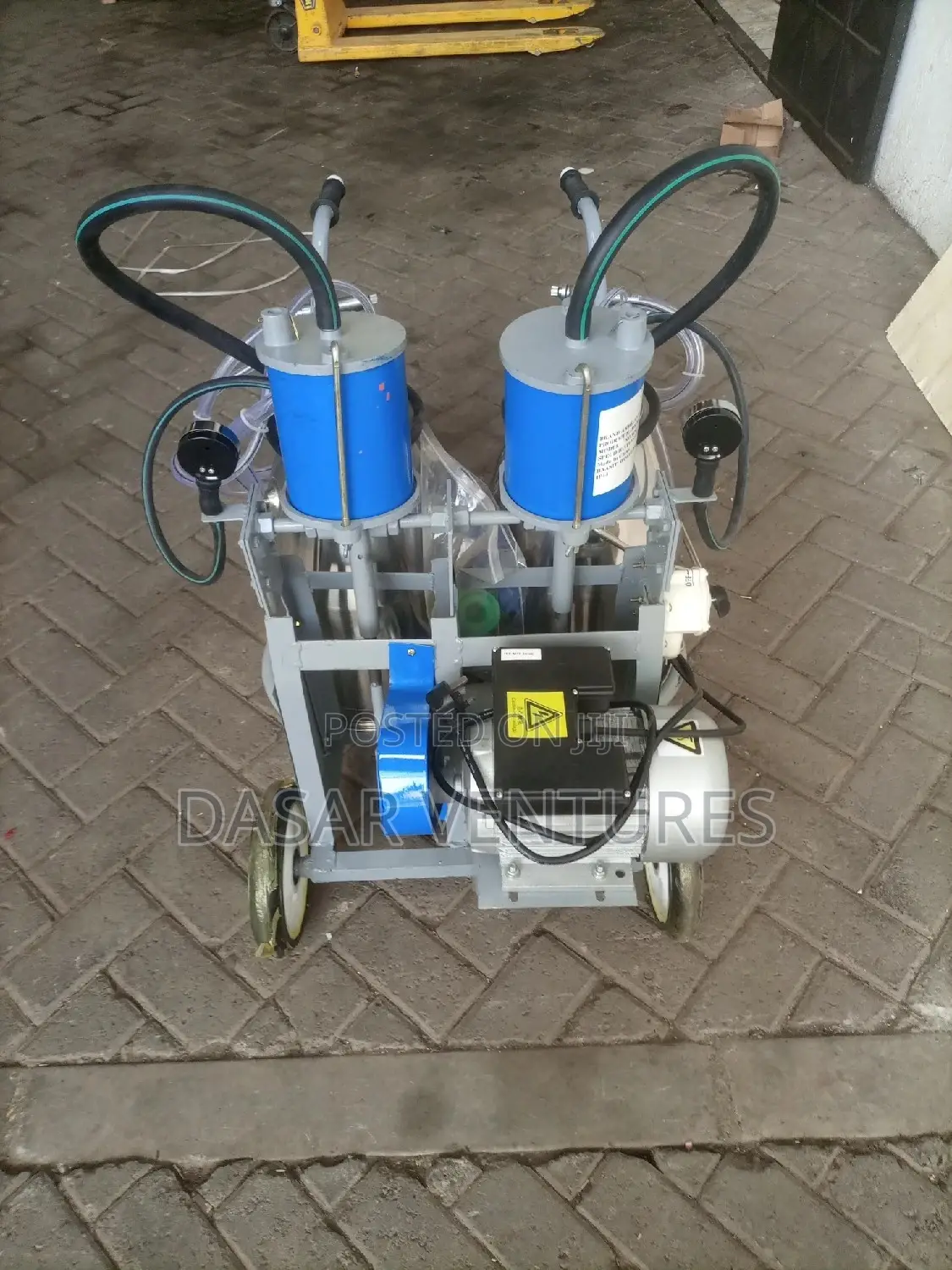 Two Cow Milking Machine