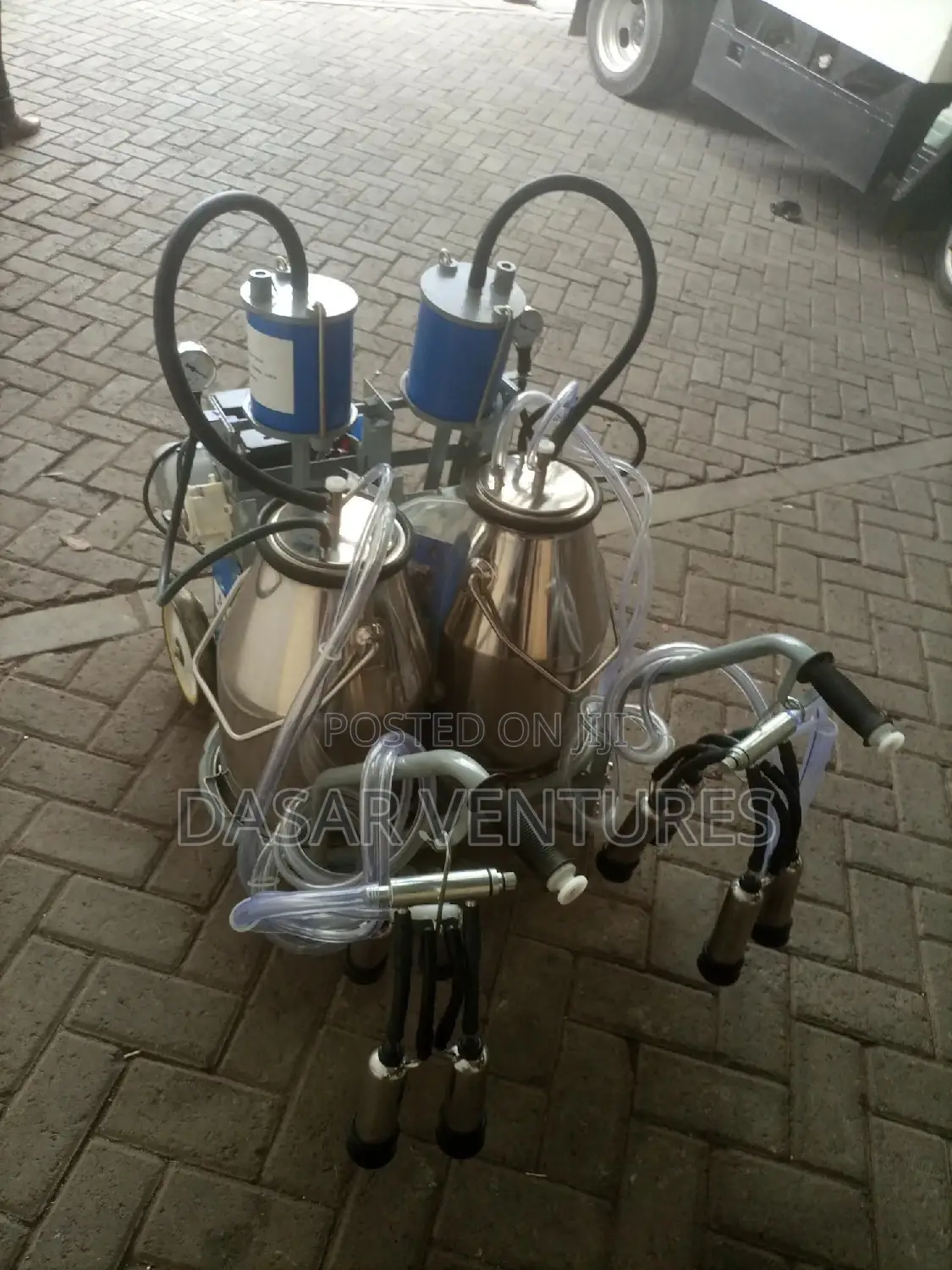 Aico Double Cow Milking Machine Very Safe