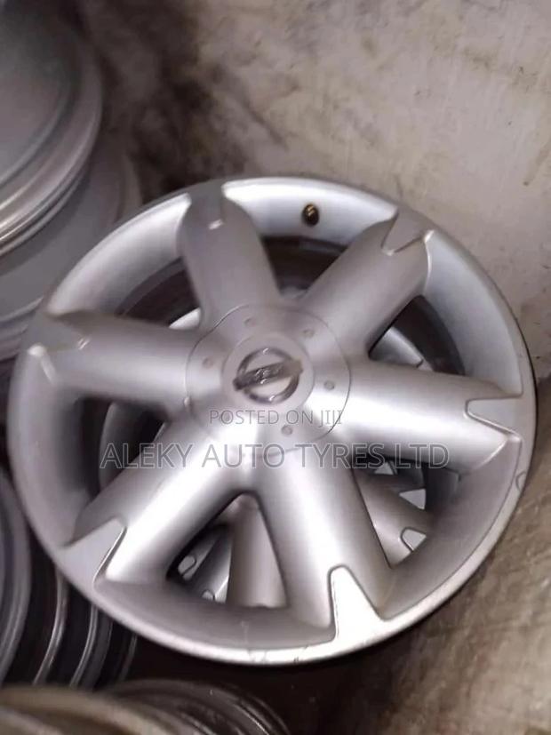 Murano Ex Japan Original Rims 18 Inch Set Silver - main view