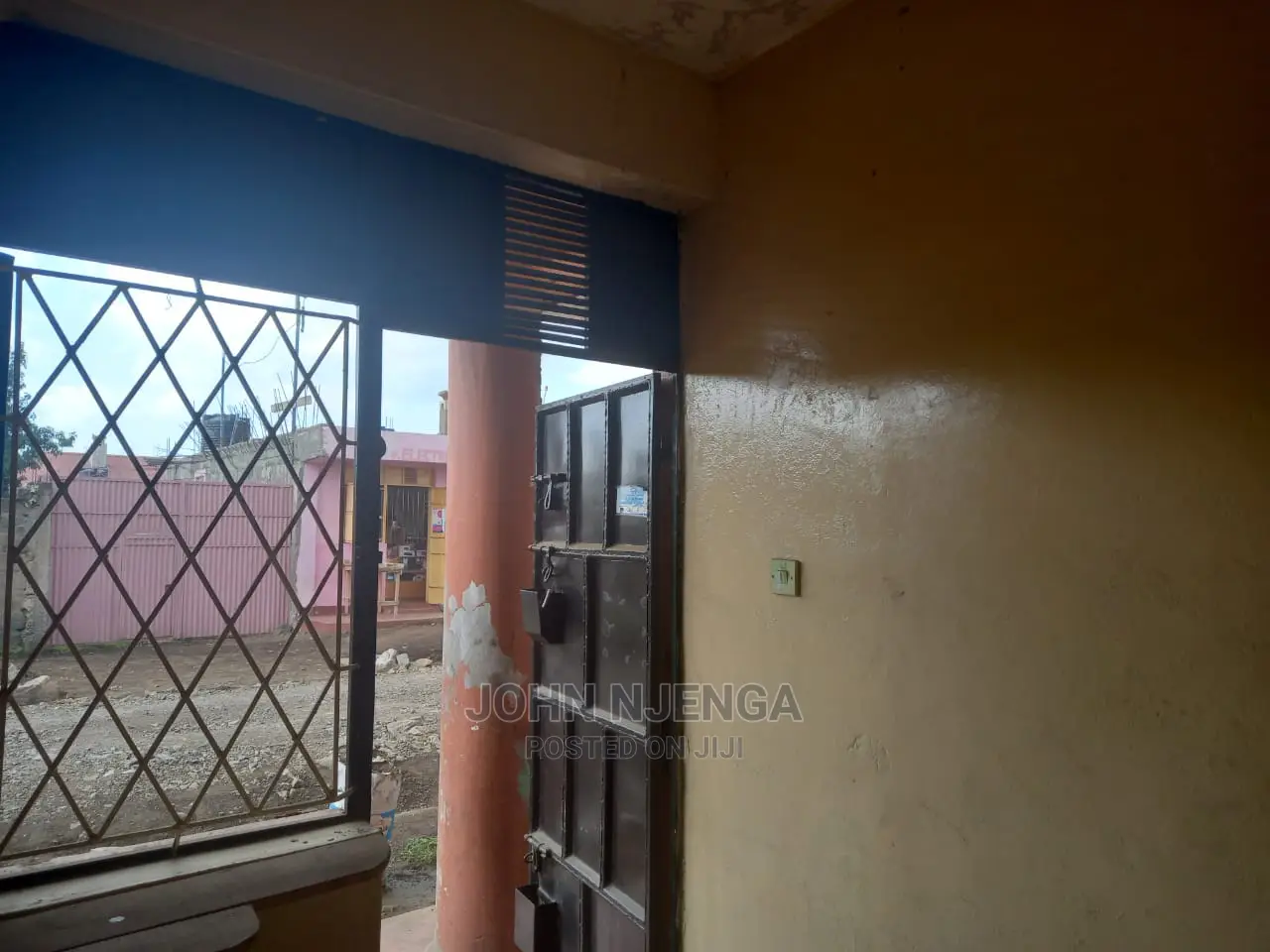 Shop For Rent Small Size