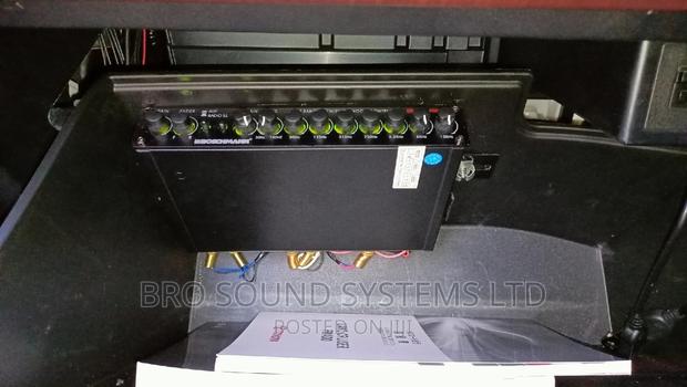 Car Sound System Installation - thumbnail 4