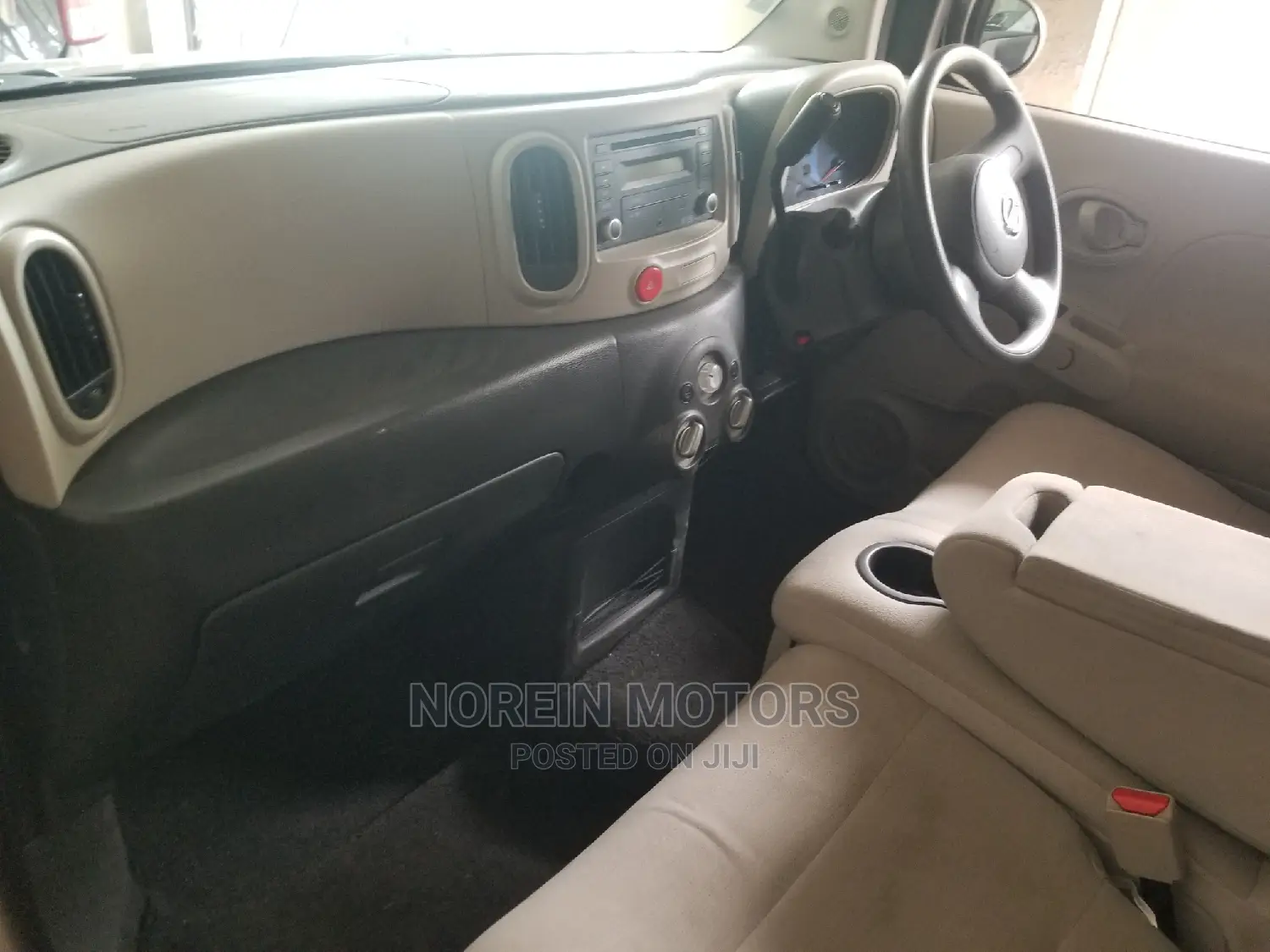 Nissan Cube 2014 Silver