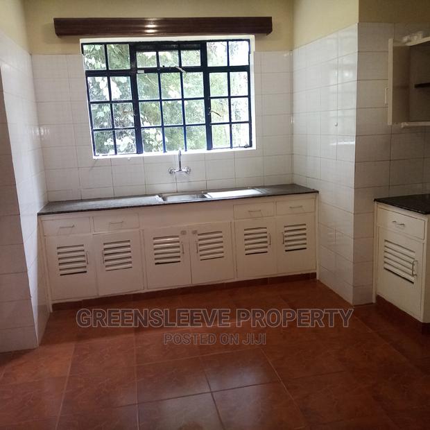 4bdrm Townhouse in Hardy for Rent - thumbnail 3