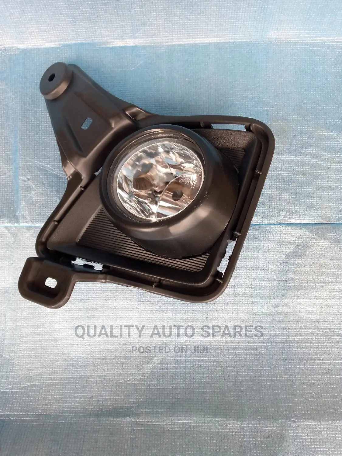 Foglight for Toyota Hiace Box 2017
