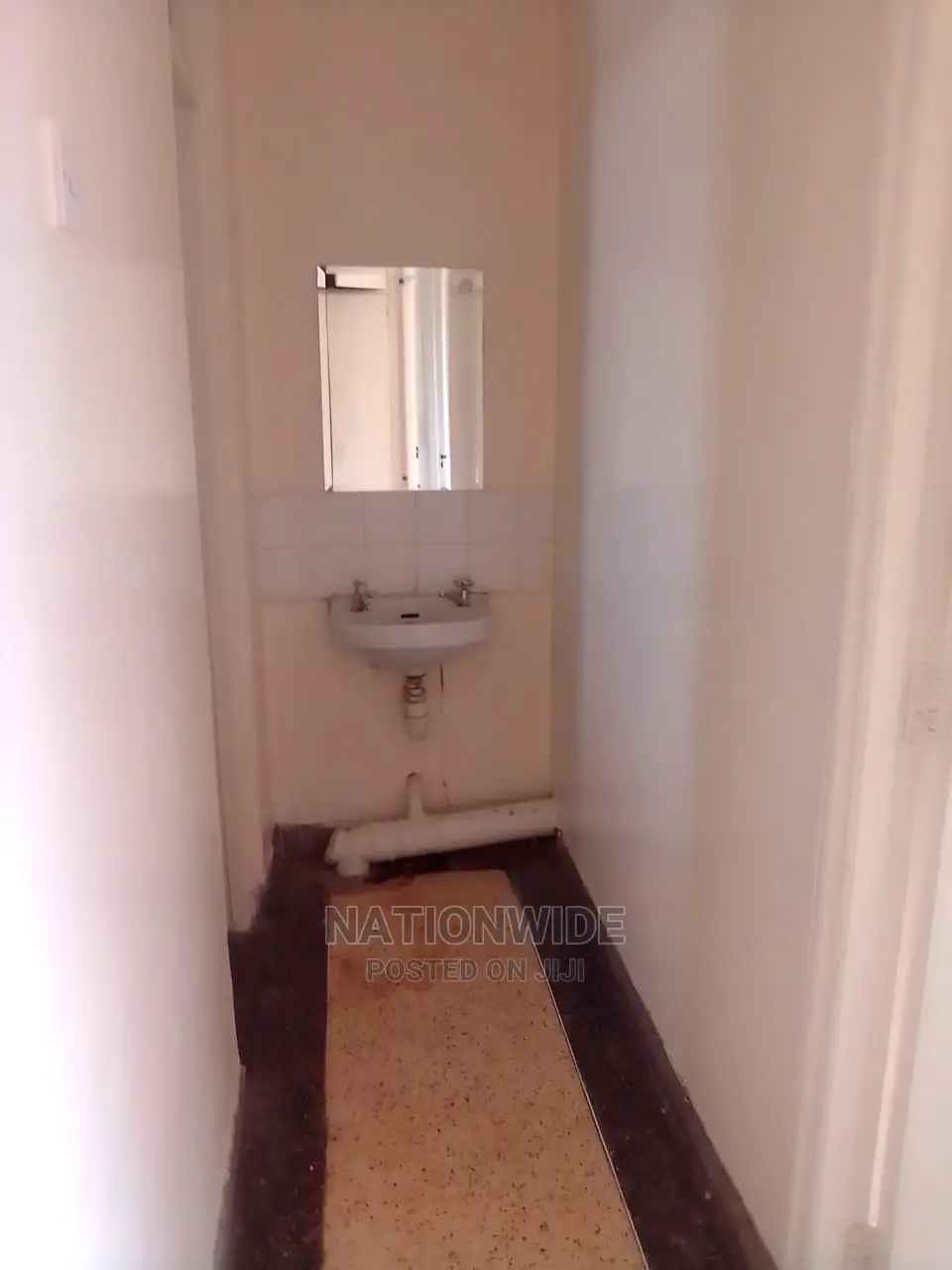 1bdrm Apartment in State House Area for Rent