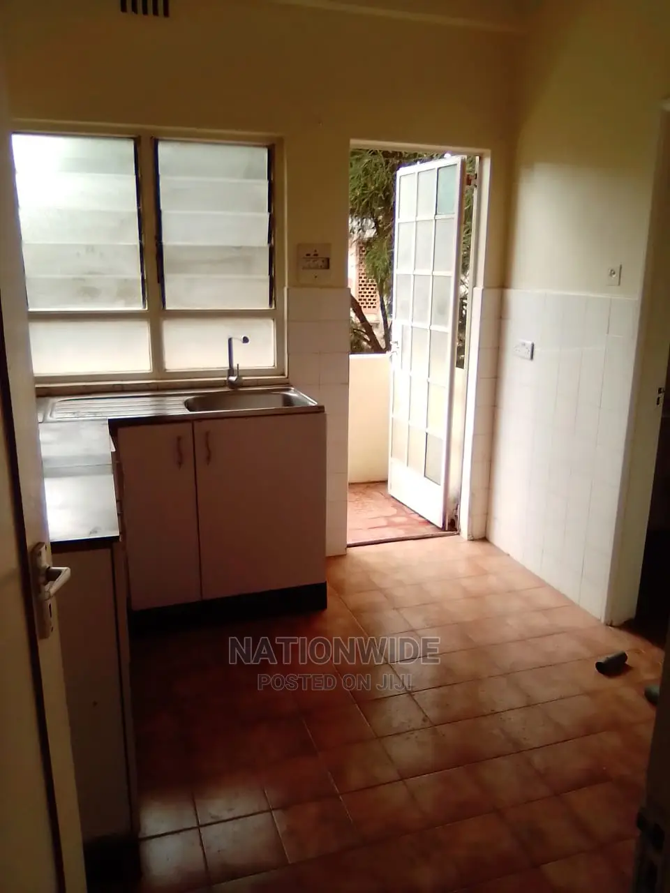 2bdrm Apartment in State House Area for Rent