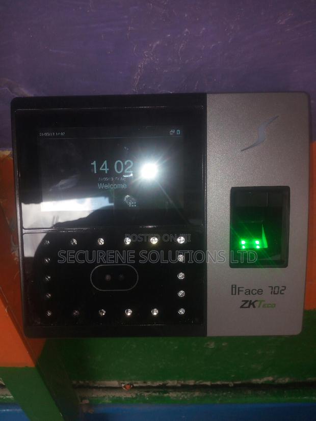 I Face 302 - main view