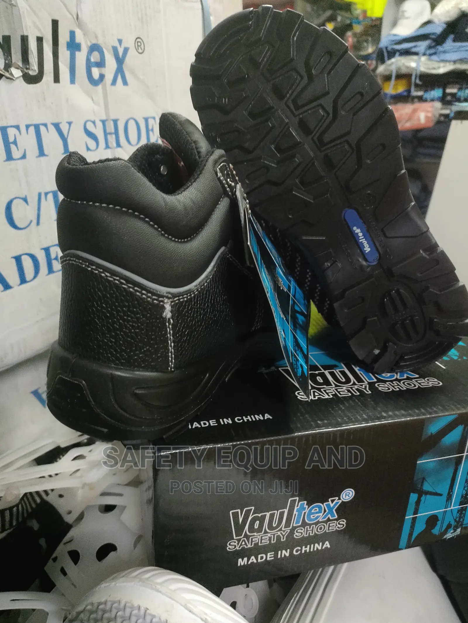 Safety Shoes With Steel Toe Cap