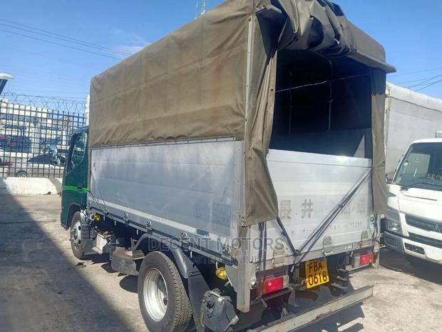 Mitsubishi Fuso 2014 Green - thumbnail 5