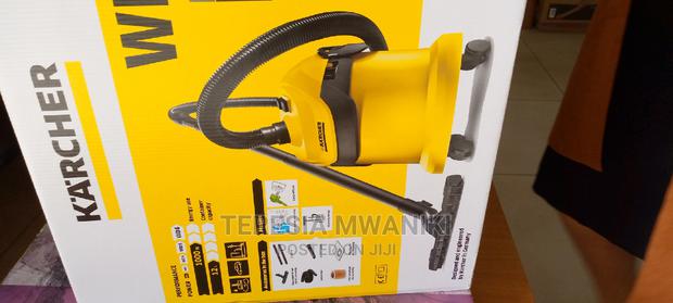 Vacuum Cleaner - thumbnail 2