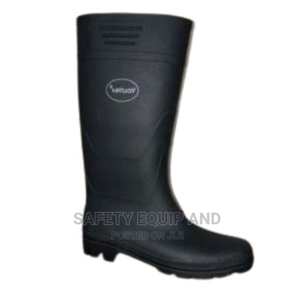 Safety Gumboots for Sale at Discounted Price