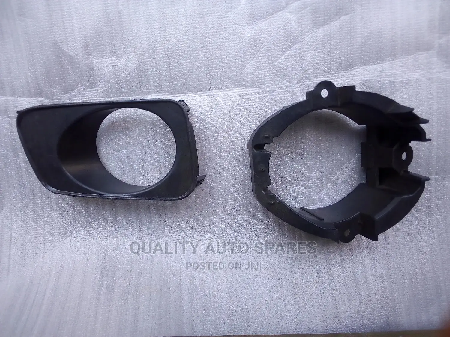 Foglight Cover (Outer/Holder) for Axio/Fielder 2007-10 Each