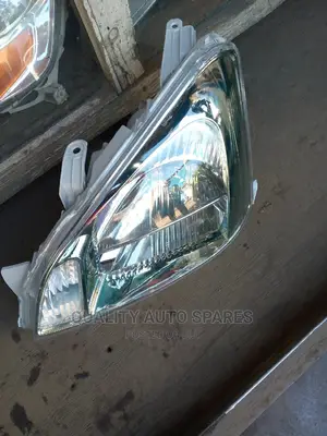 Headlamp for Premio 240 Xenon