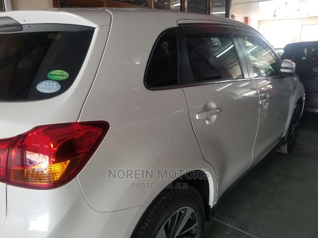 Mitsubishi RVR 2016 White - thumbnail 3