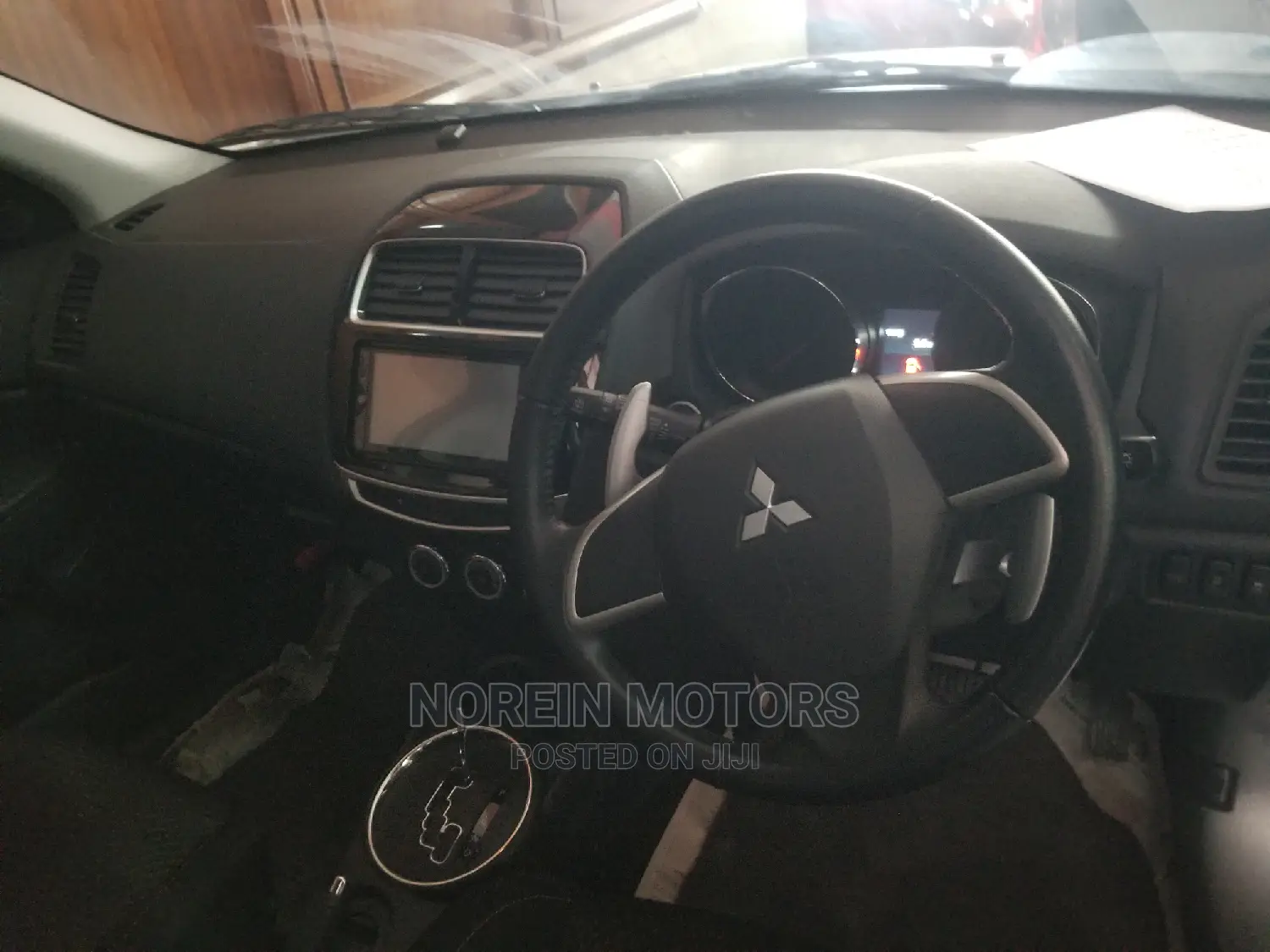 Mitsubishi RVR 2016 White