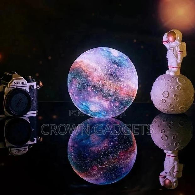 3D Printed Moon Lamp With Stand Dimmable - thumbnail 2