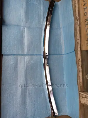 Bonnet Moulding Toyota Premio 240