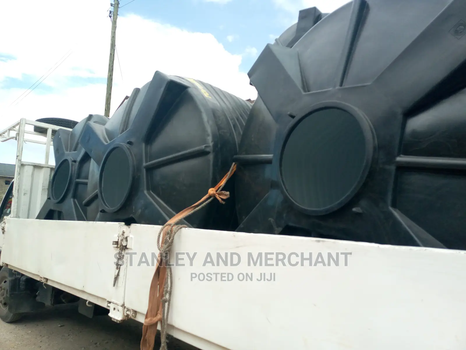 5000ltrs Cylindrical Water Tank COUNTRYWIDE DELIVERY.