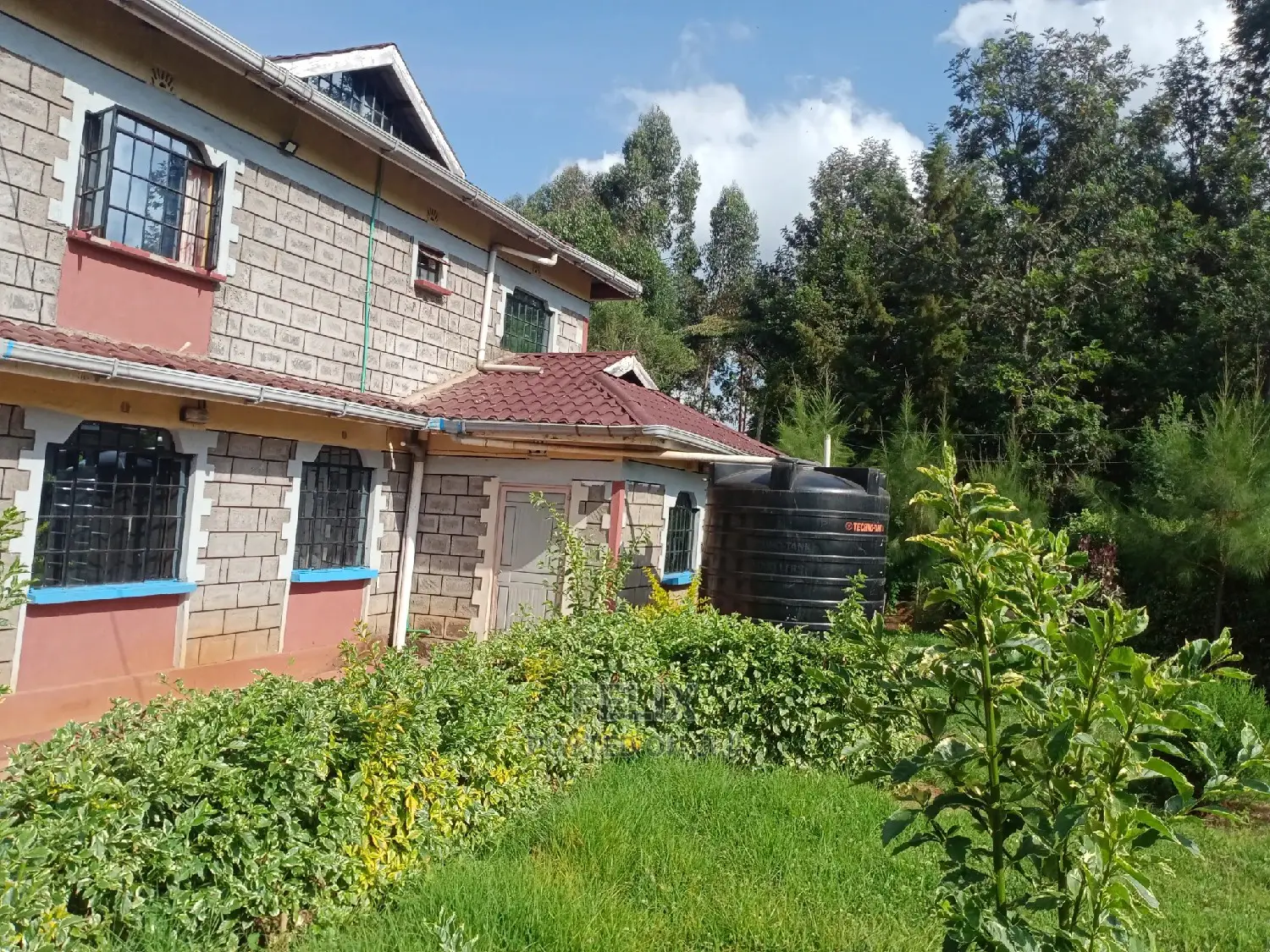 Furnished 5bdrm Bungalow in Karatina Town for sale