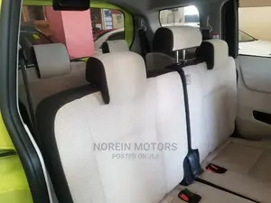 Toyota Sienta 2015 Green