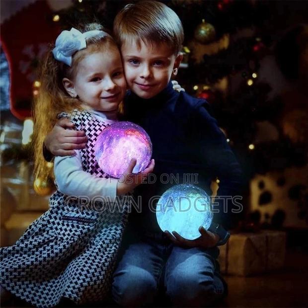 Fancy LED 3d Print Moon Light With Stand Remote - thumbnail 2
