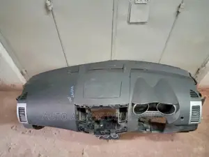 Mitsubishi Outlander Dashboard Model 2010