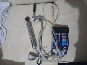Keg Pump With Foot and Hand Pump - thumbnail 2