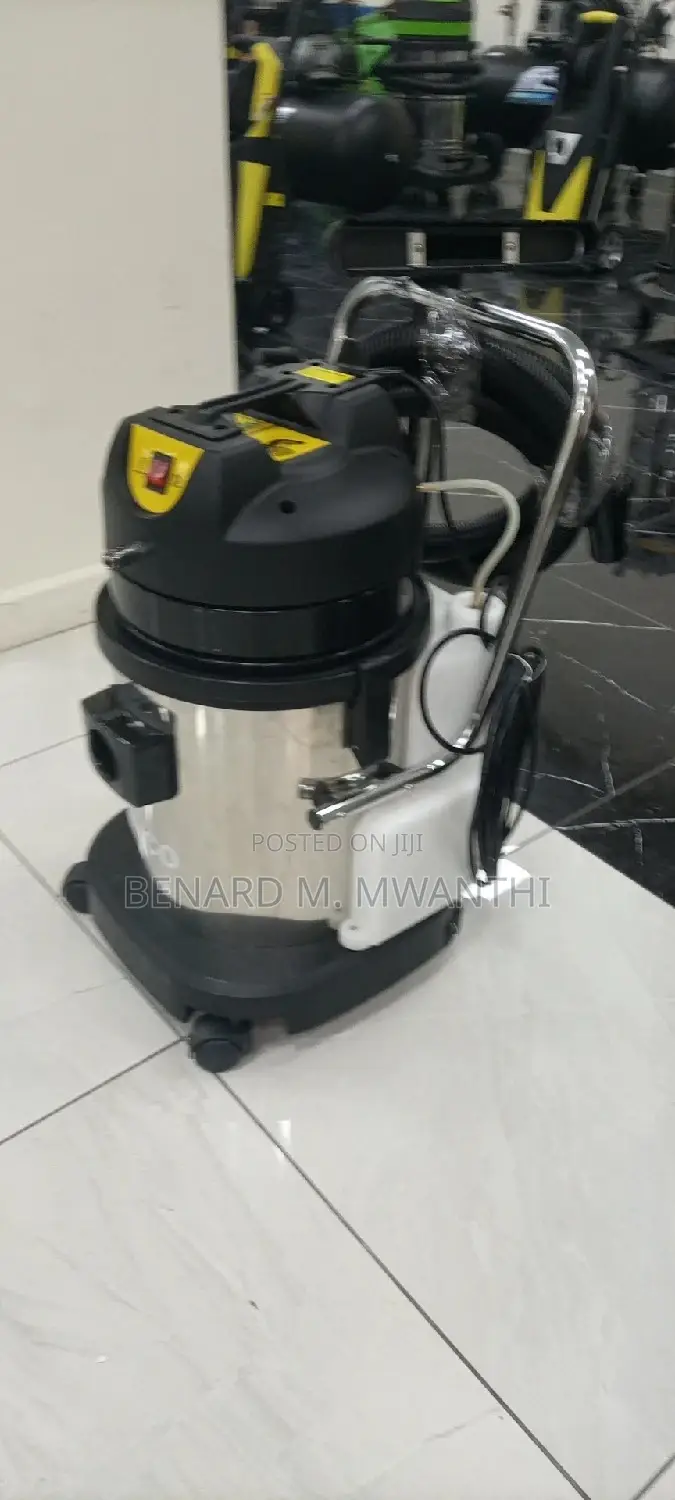 Carpet Cleaner-Wet Dry