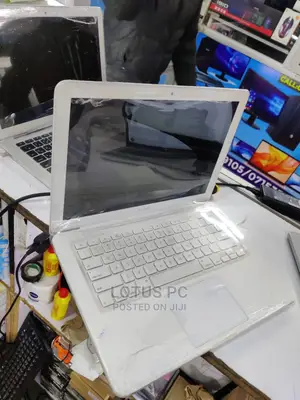 Laptop Apple MacBook 2010 4GB Intel Core 2 Duo HDD 250GB