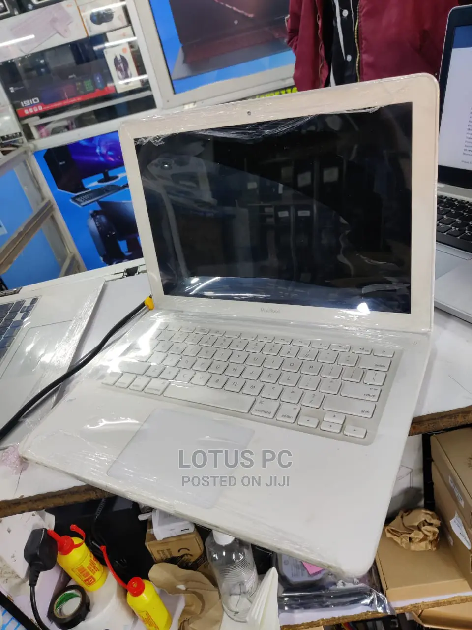 Laptop Apple MacBook 2010 4GB Intel Core 2 Duo HDD 250GB