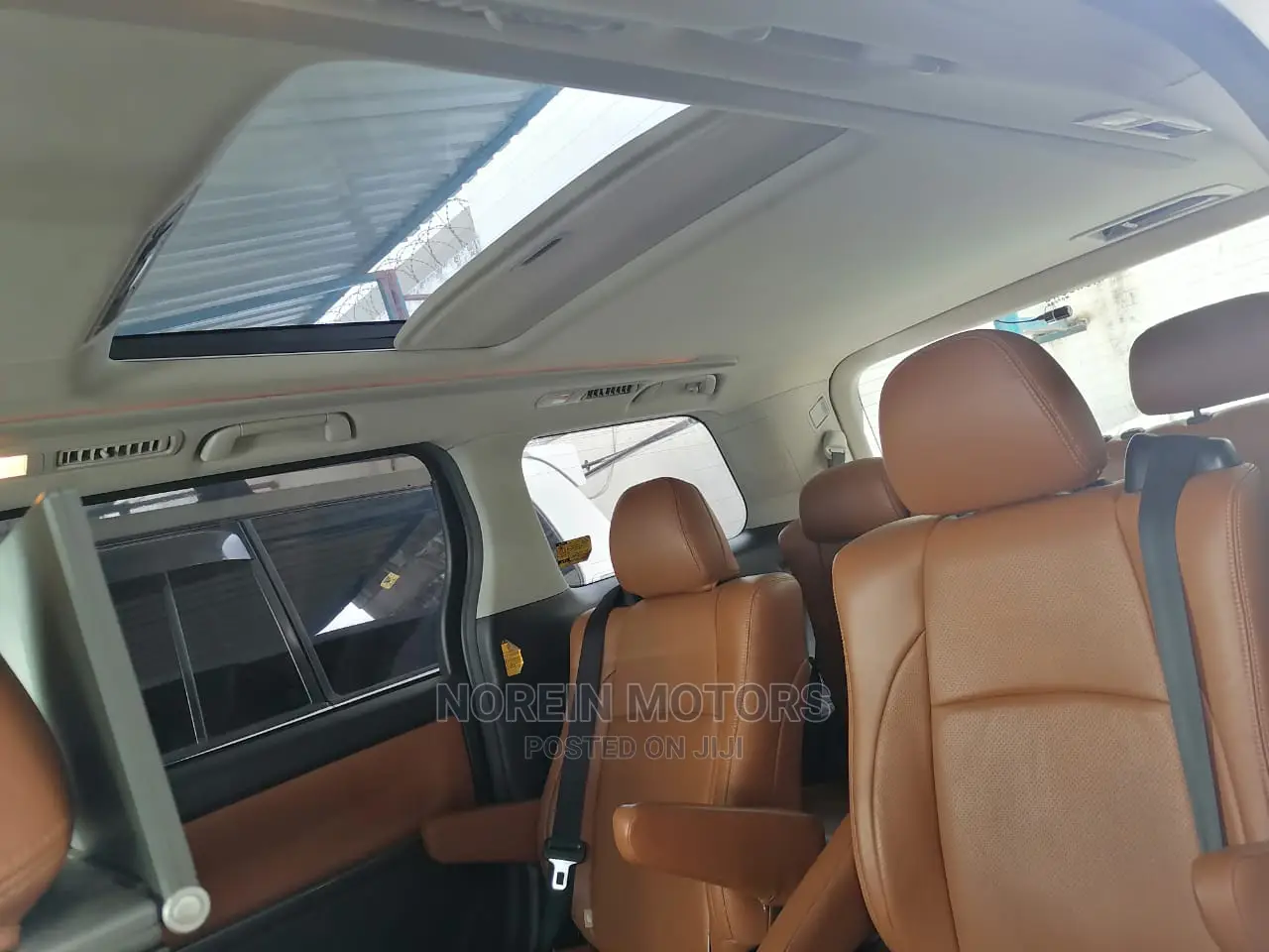 Toyota Vellfire 2013 Pearl