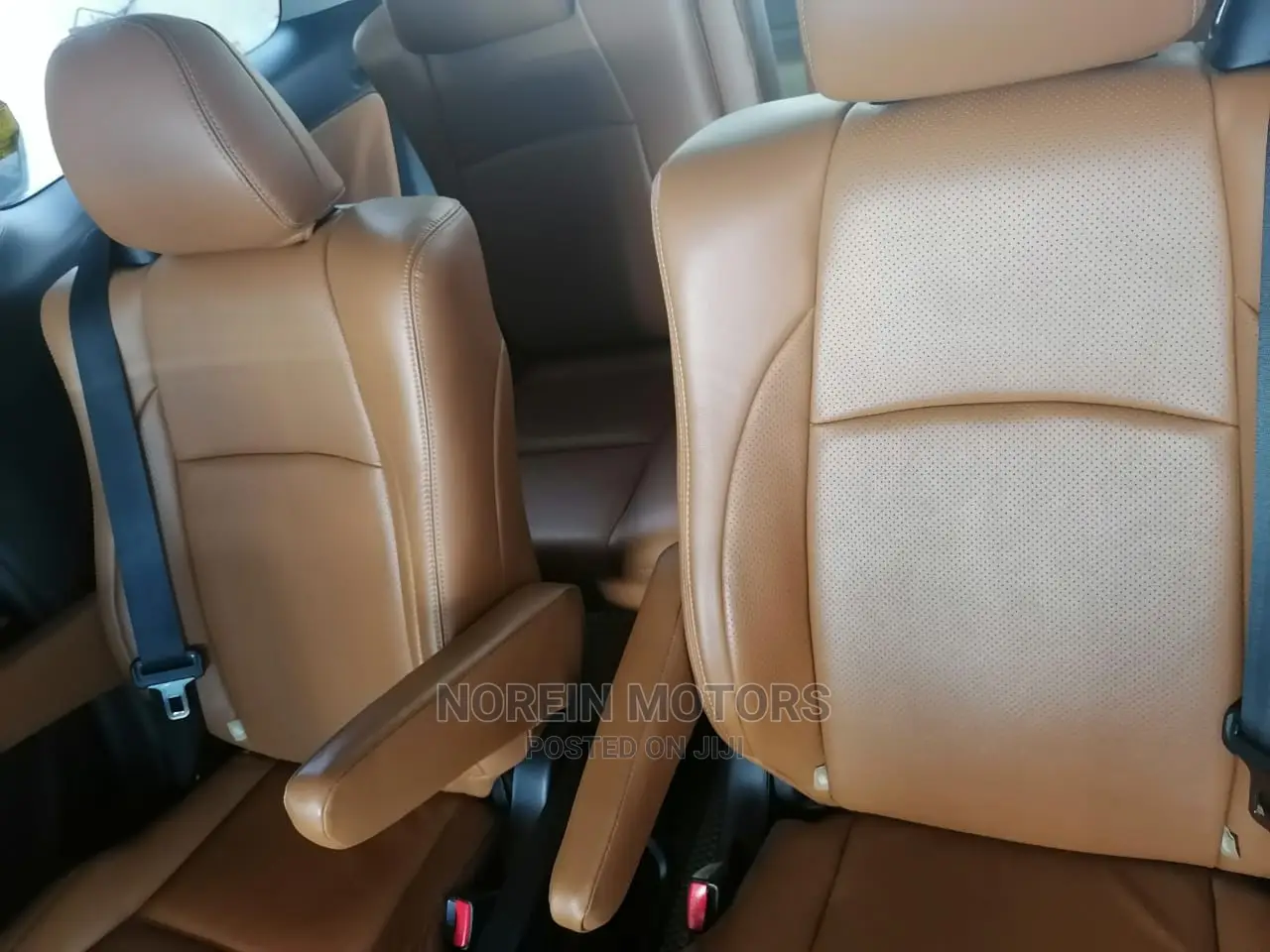Toyota Vellfire 2013 Pearl