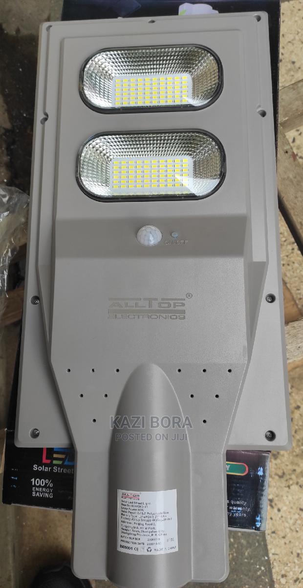 90watts Solar Street Light - thumbnail 6