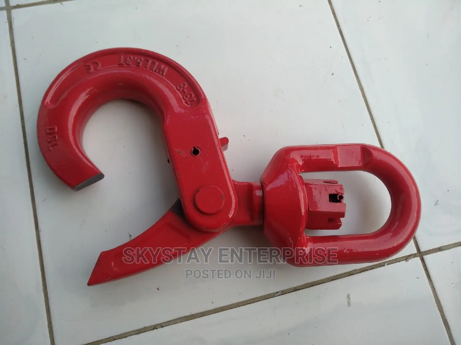 G80 Swivel Self-Locking Hook