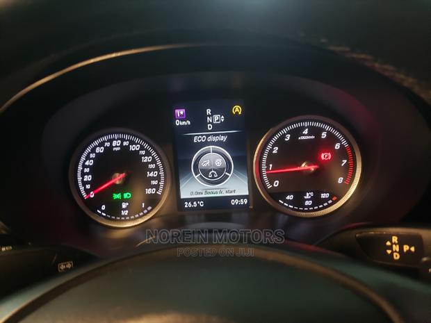 Mercedes-Benz C200 2015 Silver - thumbnail 3