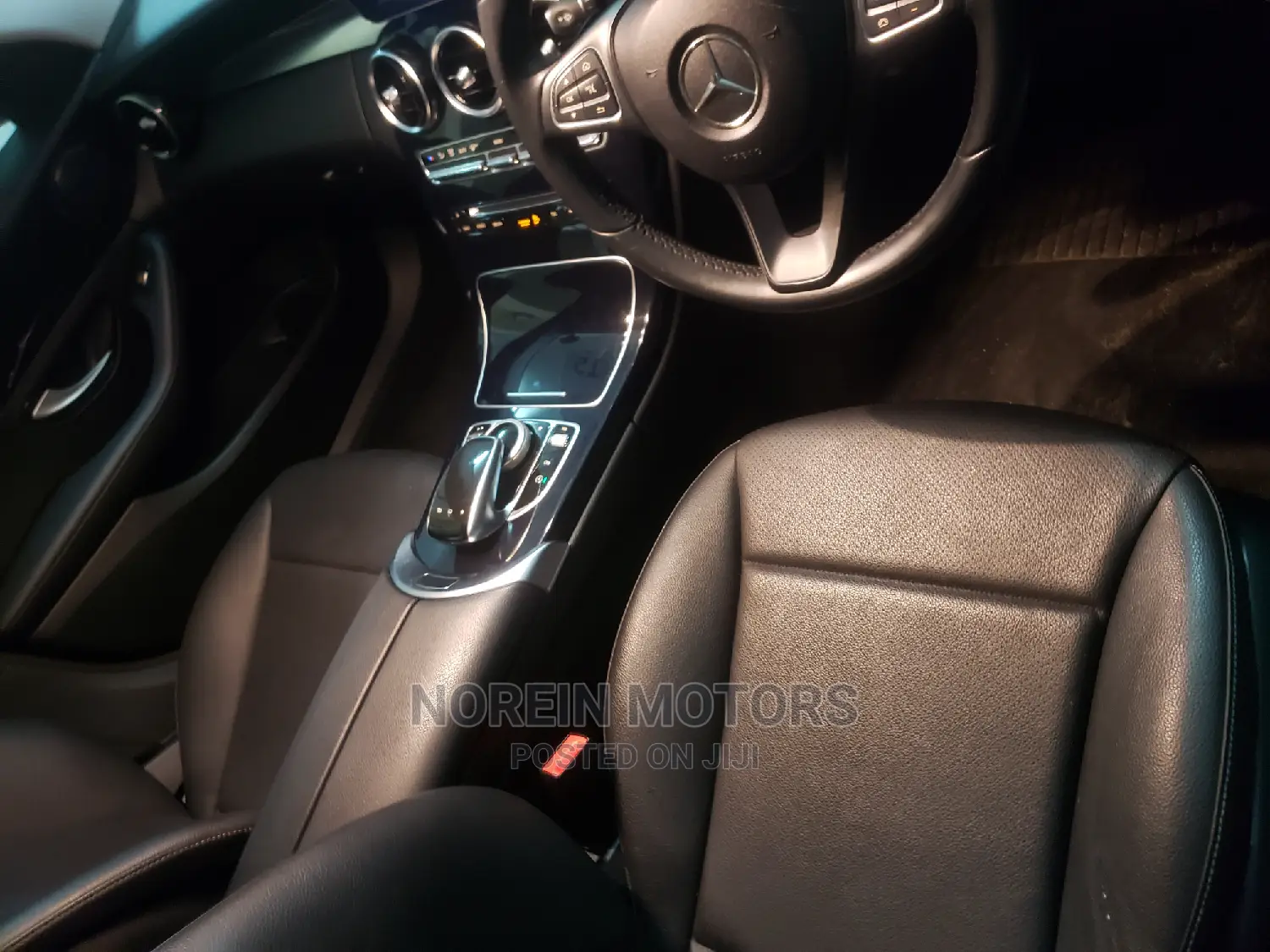 Mercedes-Benz C200 2015 Silver