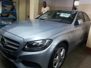 Mercedes-Benz C200 2015 Silver