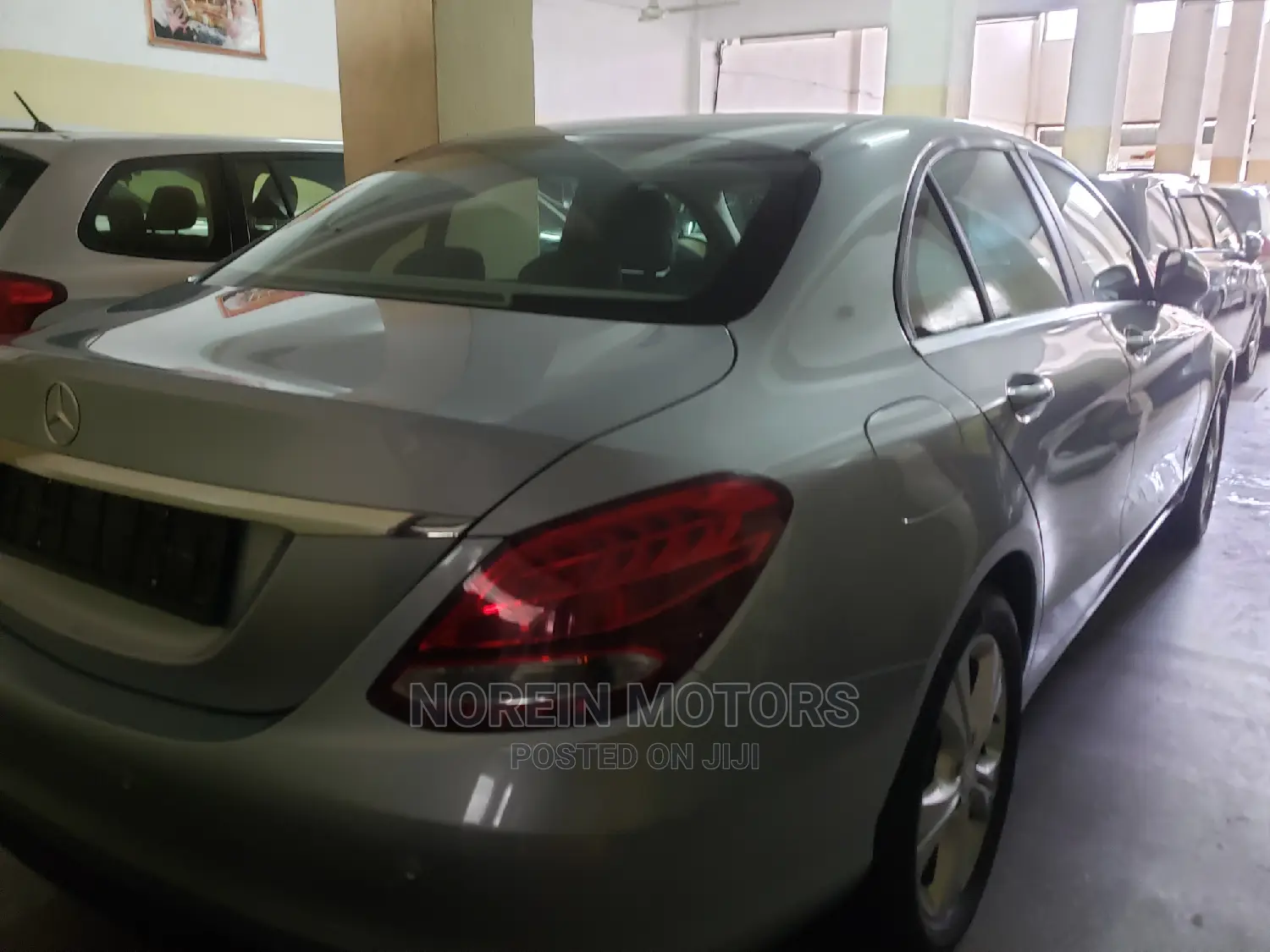 Mercedes-Benz C200 2015 Silver