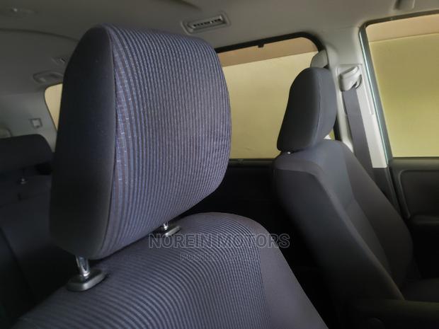 Toyota Voxy 2015 Blue - thumbnail 3