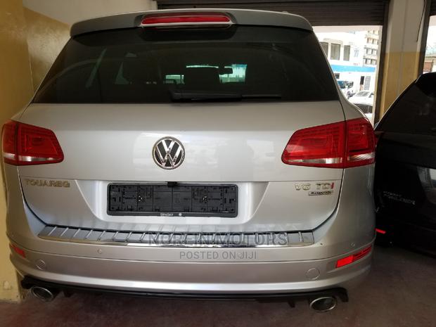 Volkswagen Touareg 2015 Silver - thumbnail 6